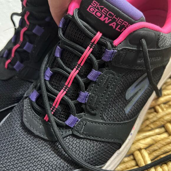 Skechers, Women's Size 7.5, Black and pink, Go Walk Ultra Go, Air Cooled - Picture 16 of 16